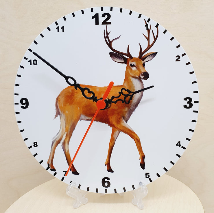 Animal Clocks, A Choice Of Animals on a Quartz Clock. Stand or Wall Mounted, 200mm, Battery Included