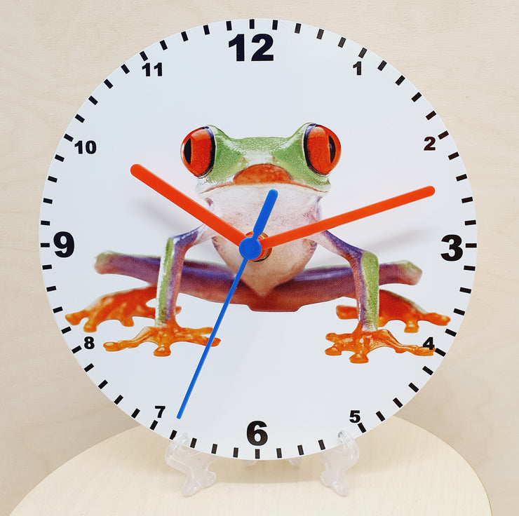 Animal Clocks, A Choice Of Animals on a Quartz Clock. Stand or Wall Mounted, 200mm, Battery Included