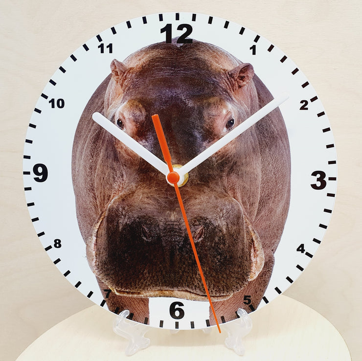 Animal Clocks, A Choice Of Animals on a Quartz Clock. Stand or Wall Mounted, 200mm, Battery Included